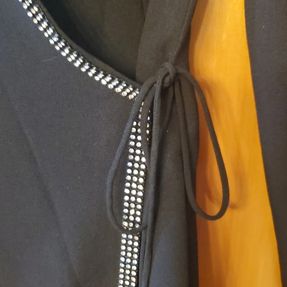 Solini Womans Vintage Black Tie Wrap Blazer Top With‎ Crystal Rhinestones Size 4